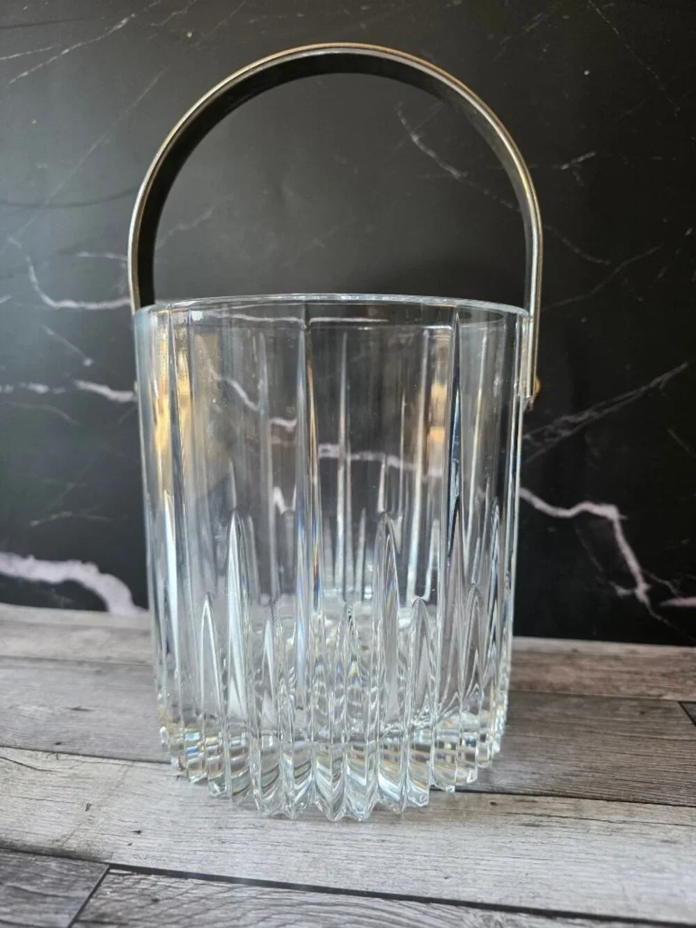 Mikasa Arctic Lights Crystal Clear Glass Ice Bucket Metal Handle